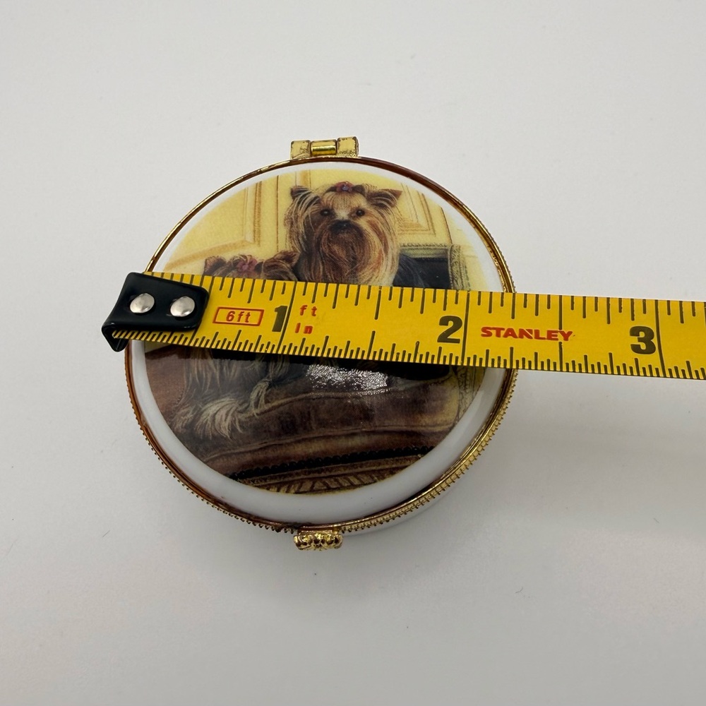 Willbee & Ward Pampered Pair Yorkie Trinket Box Patricia Bourque Gold - Picture 5 of 8